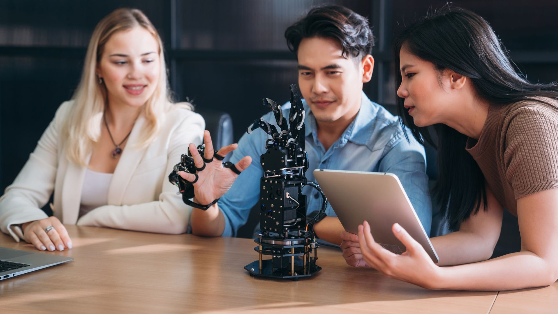 Pensare. Insieme all’Intelligenza Artificiale