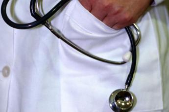 Morbillo, medico di famiglia: "C’è generazione non vaccinata, azioni sporadiche non bastano"