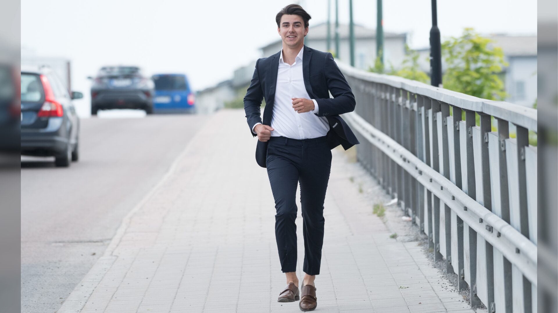 Cosa occorre all’agente immobiliare 2.0 per restare competitivo? Buone Gambe!