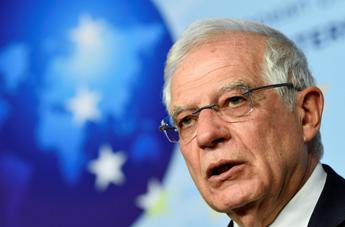 Ucraina-Russia, Borrell mette in guardia: "La prospettiva di una guerra in Ue non è fantasia"